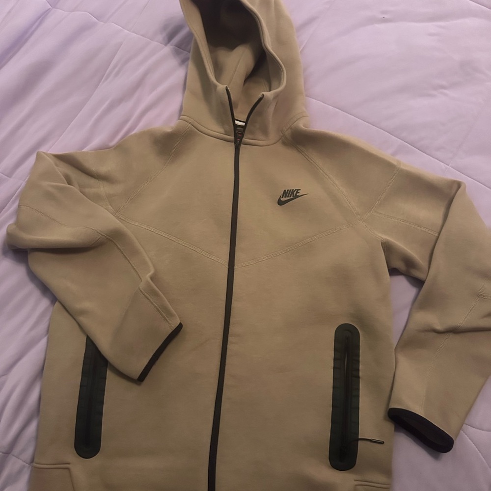 Men’s Nike Tech Hoodie